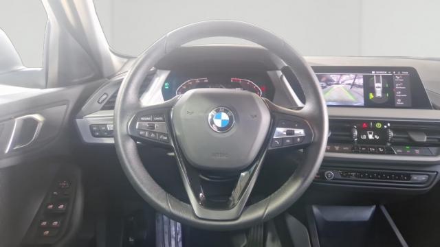 Bmw Série 1 image 2