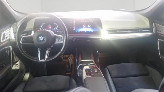 Bmw X1 image 2