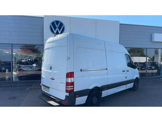 Mercedes Benz Sprinter image 2
