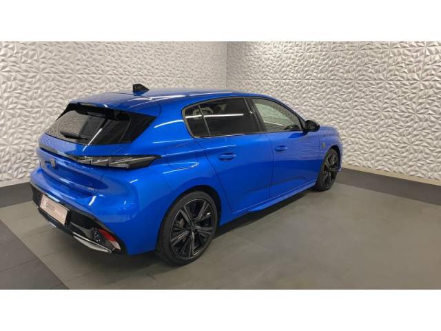 Peugeot 308 image 2
