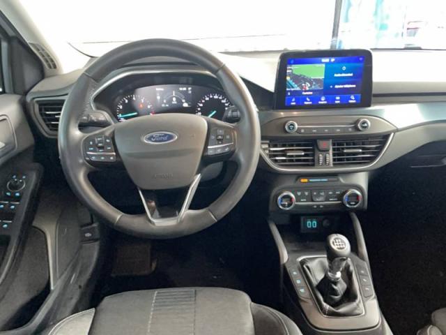 Ford Focus image 9
