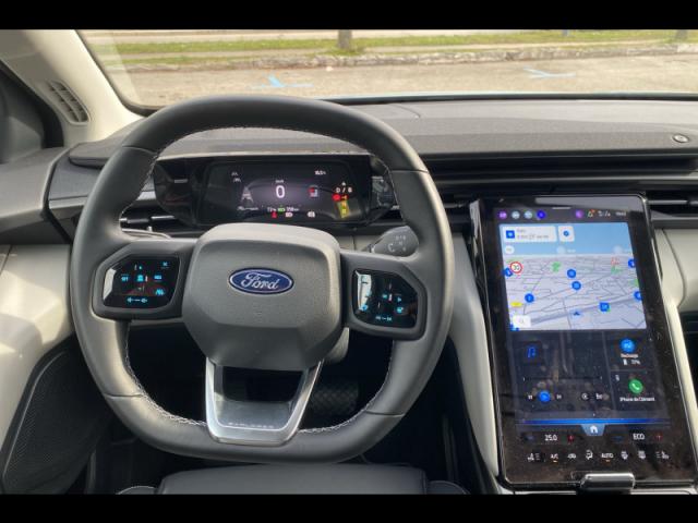 Ford Explorer image 1
