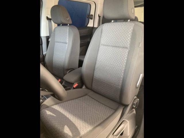 Ford Tourneo image 2