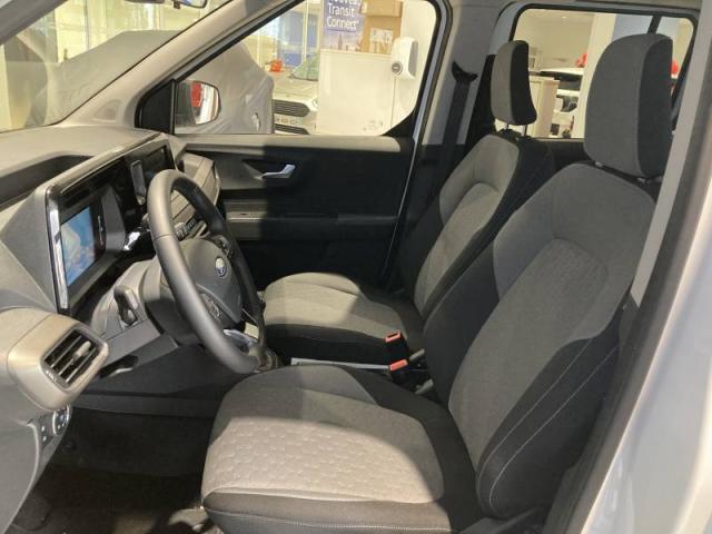 Ford Tourneo image 2