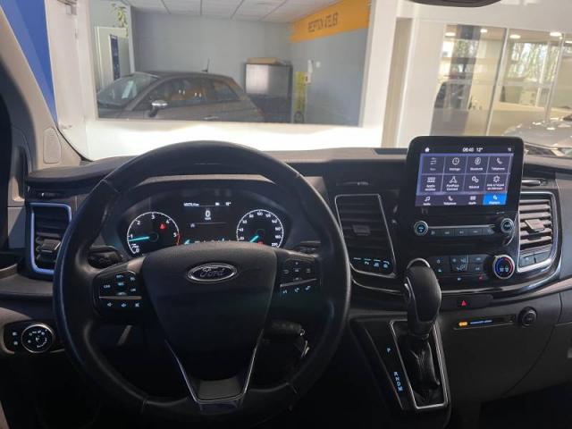 Ford Transit image 6