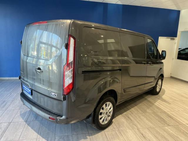 Ford Transit image 9