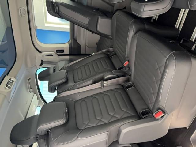 Ford Tourneo image 3