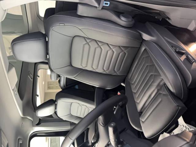 Ford Tourneo image 5