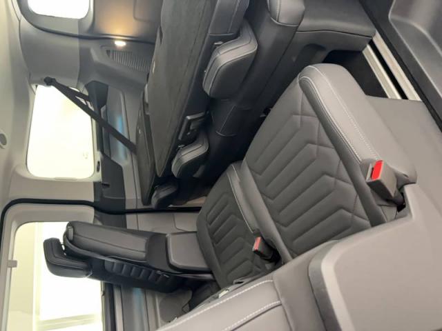 Ford Tourneo image 1