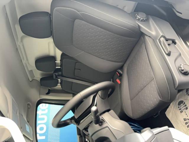 Ford Transit image 1