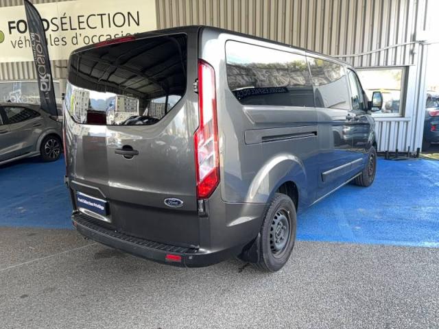 Ford Transit image 2