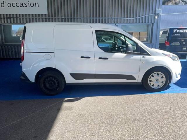 Ford Transit image 6