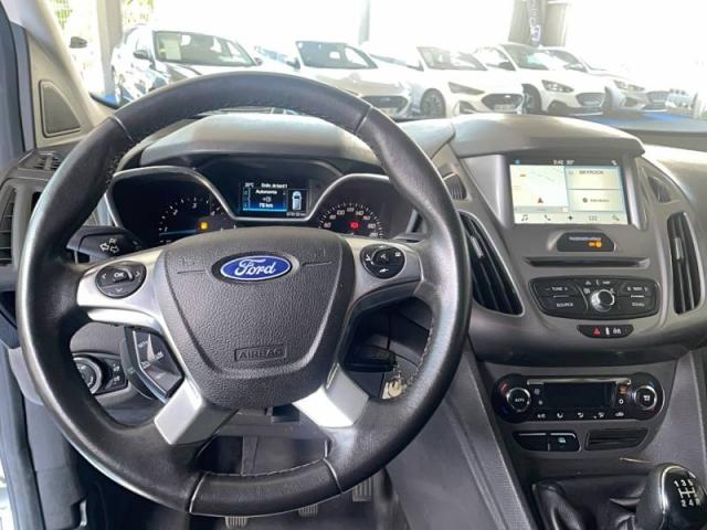 Ford Transit image 4