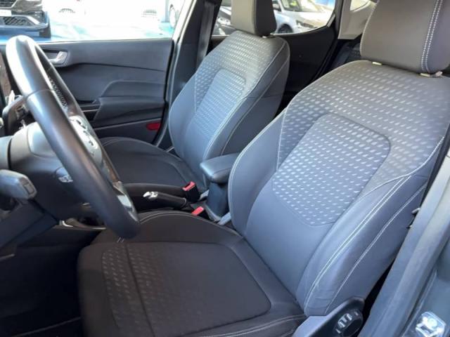 Ford Fiesta image 4