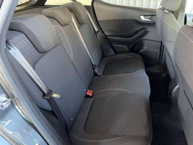 Ford Fiesta image 2