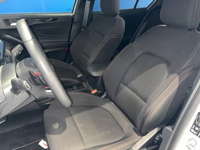 Ford Focus image 9