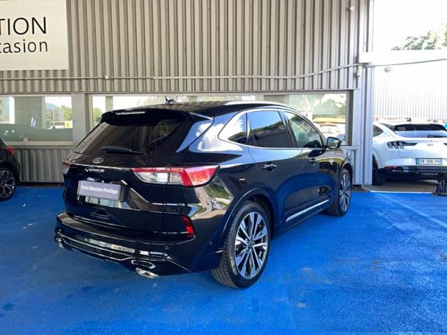 Ford Kuga image 9