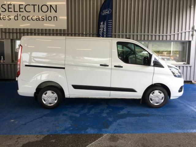 Ford Transit image 2