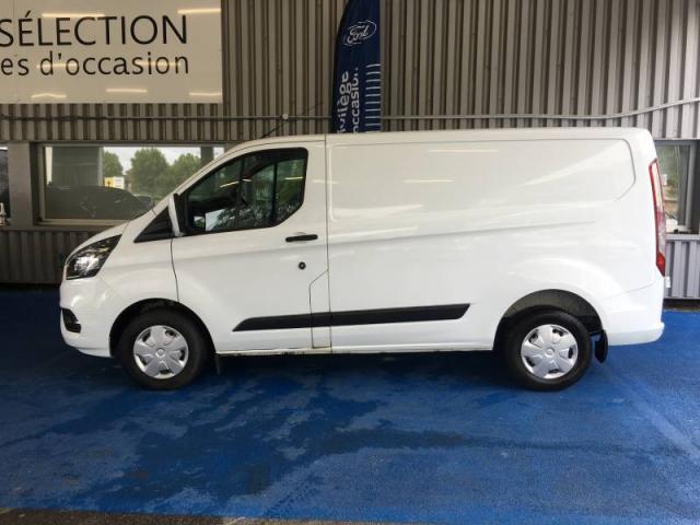 Ford Transit image 6