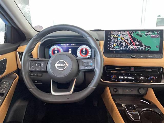 Nissan X-Trail image 5