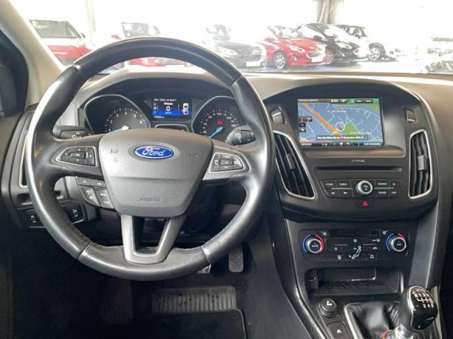Ford Focus image 2