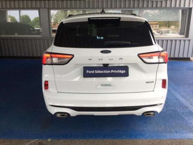 Ford Kuga image 5