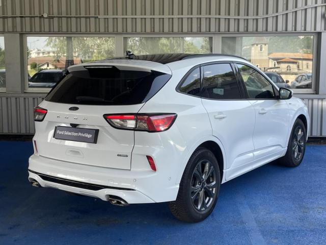 Ford Kuga image 7