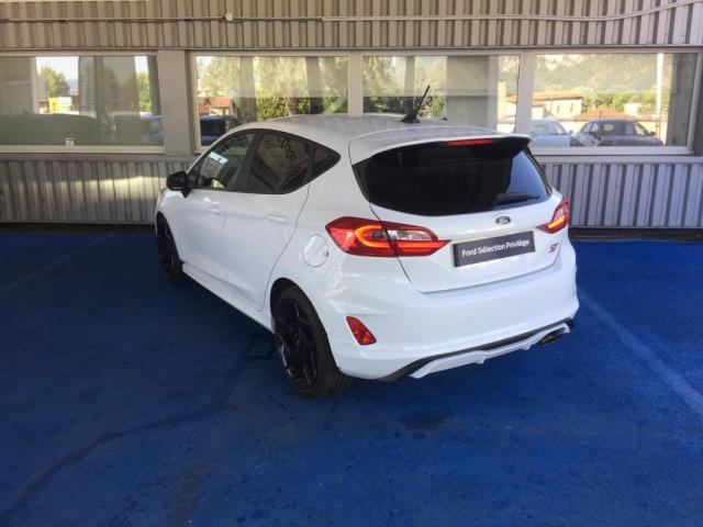 Ford Fiesta image 4