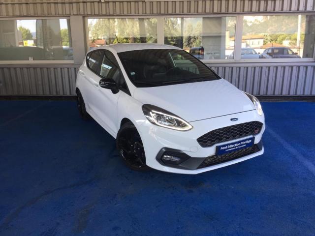 Ford Fiesta image 3
