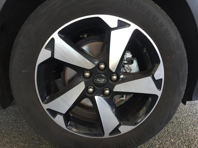 Ford Focus image 7