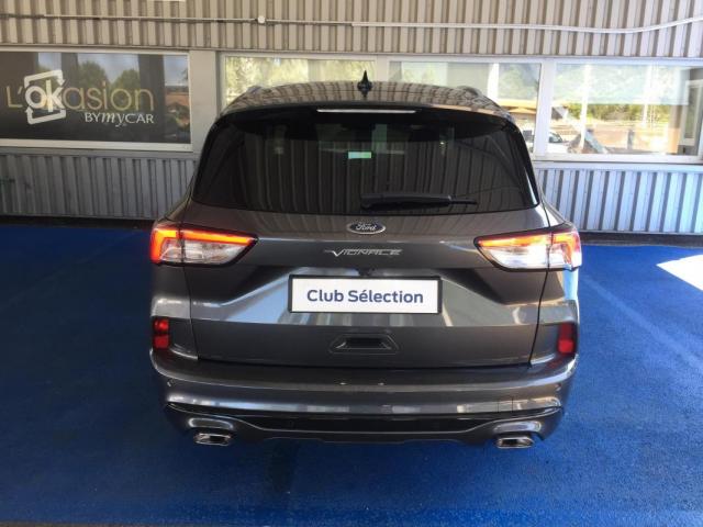 Ford Kuga image 1