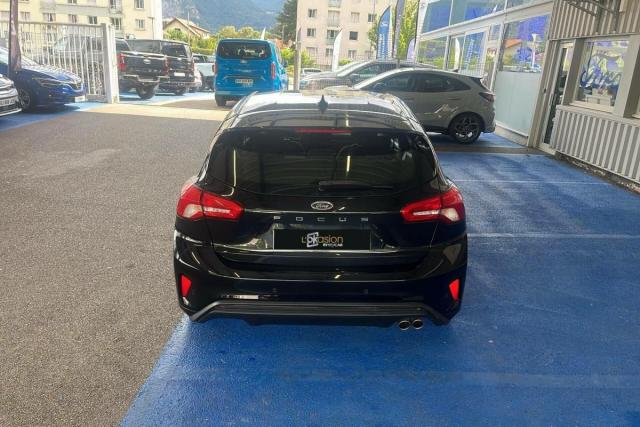 Ford Focus image 8