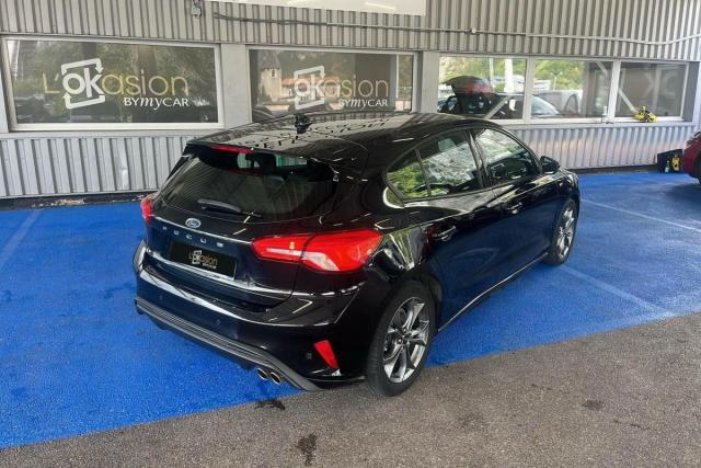 Ford Focus image 1