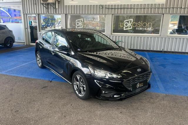 Ford Focus image 2