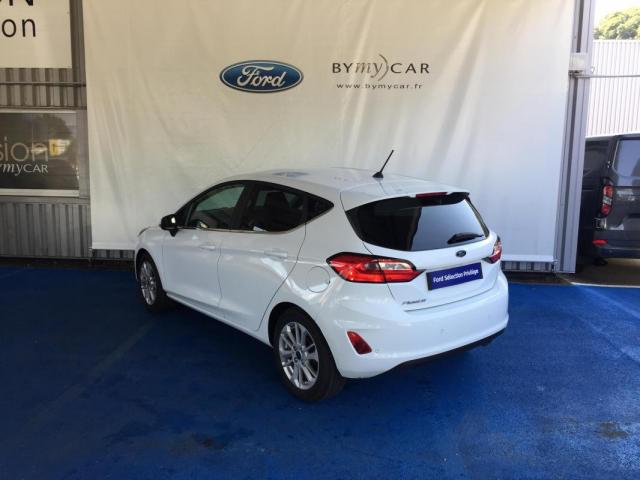 Ford Fiesta image 9