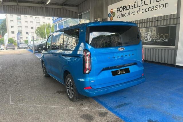 Ford Tourneo image 3