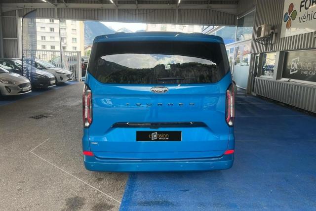 Ford Tourneo image 8