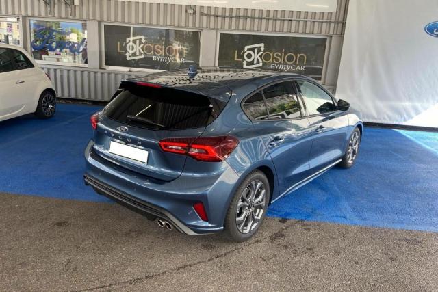 Ford Focus image 4