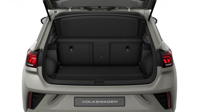 Volkswagen T-Roc image 5