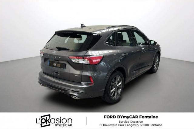 Ford Kuga image 8