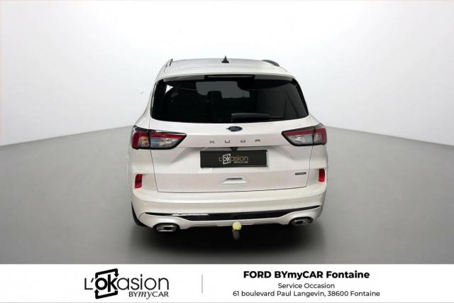 Ford Kuga image 6