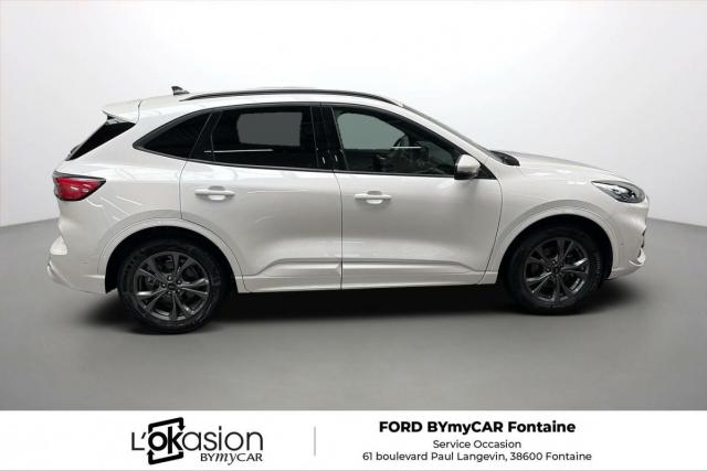 Ford Kuga image 2