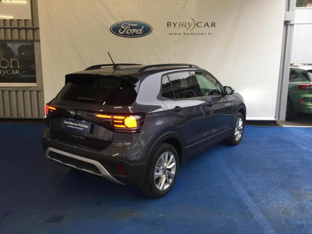 Volkswagen T-Cross image 4