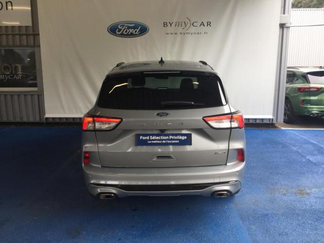 Ford Kuga image 9