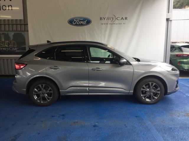 Ford Kuga image 6