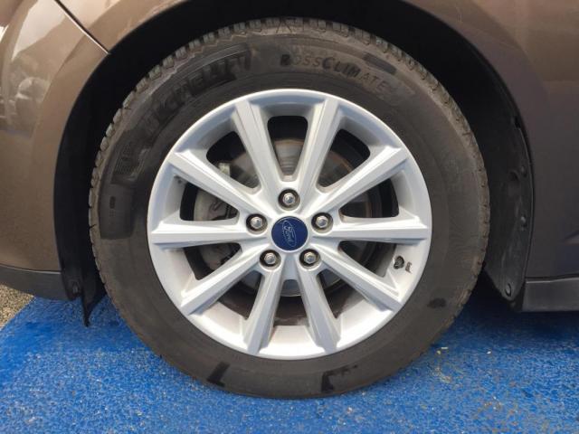 Ford C-Max image 7