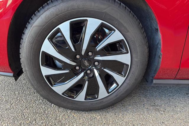 Ford Focus image 7