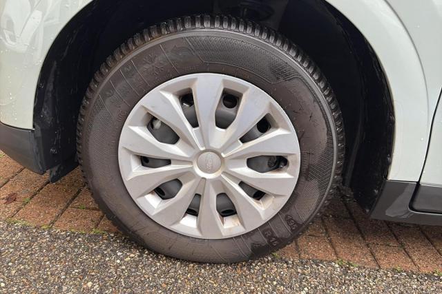 Ford Transit Courier image 4