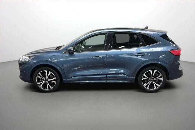 Ford Kuga image 6
