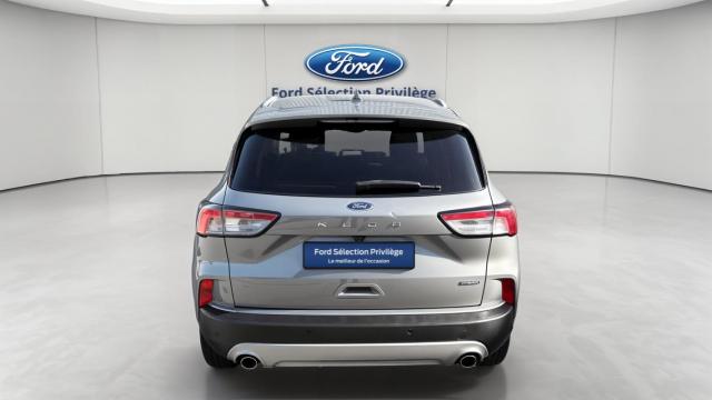 Ford Kuga image 5